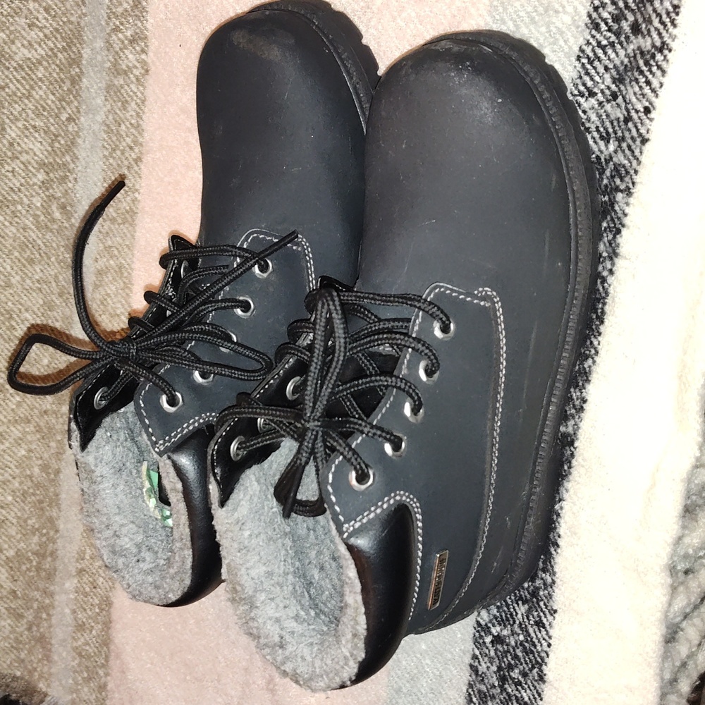 Waterproof work boots for men or women